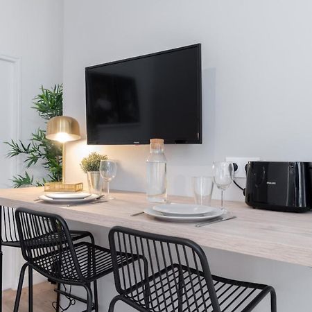 Appartamento Lille Centre - 1Br In The Heart Of Lille! Esterno foto