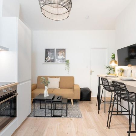 Appartamento Lille Centre - 1Br In The Heart Of Lille! Esterno foto